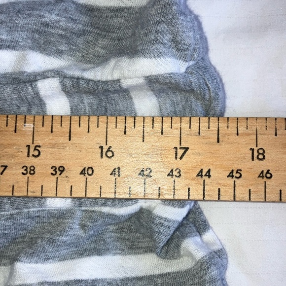 GAP medium women’s romper - cotton gray/ White nautical Striped Jumpsuit - Picture 13 of 16